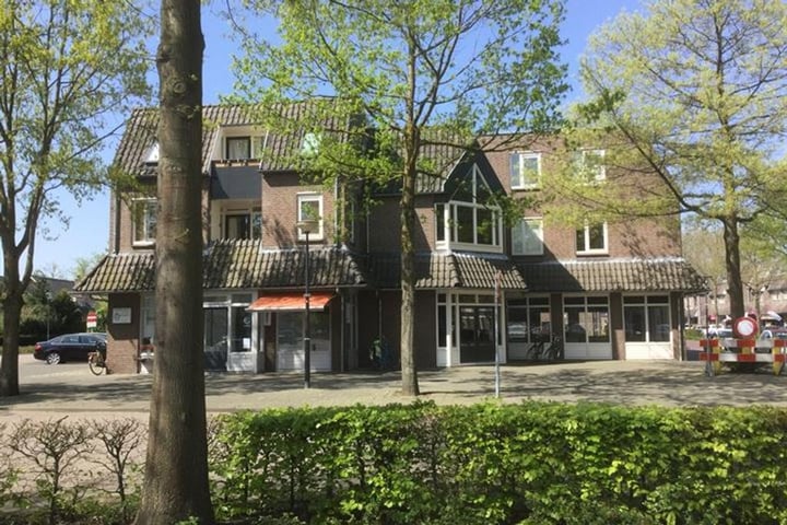 Bekijk foto 3 van Vincent van Goghstraat 54