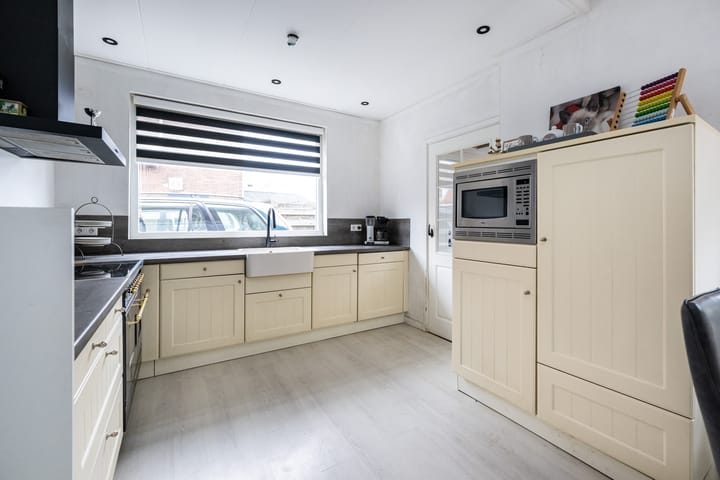 Foto 12 van Binnenweg 47