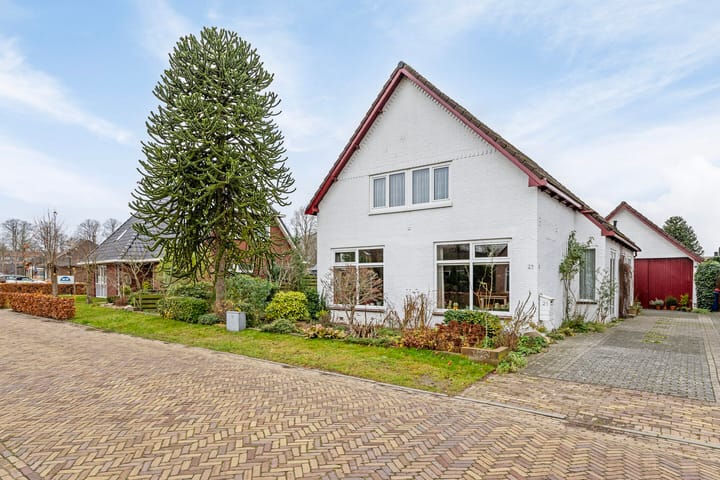 Foto 1 van Schoolstraat 21