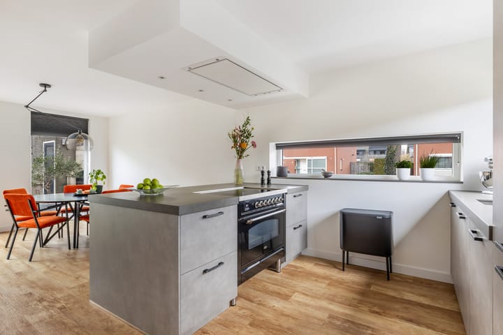 Foto 16 van Martinus Nijhoffhove 59