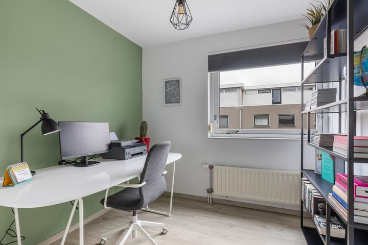 Foto 24 van Martinus Nijhoffhove 59