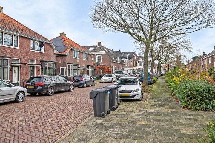 View photo 32 of Hoofdstraat 123