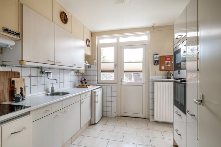 Foto 13 van Brederostraat 310