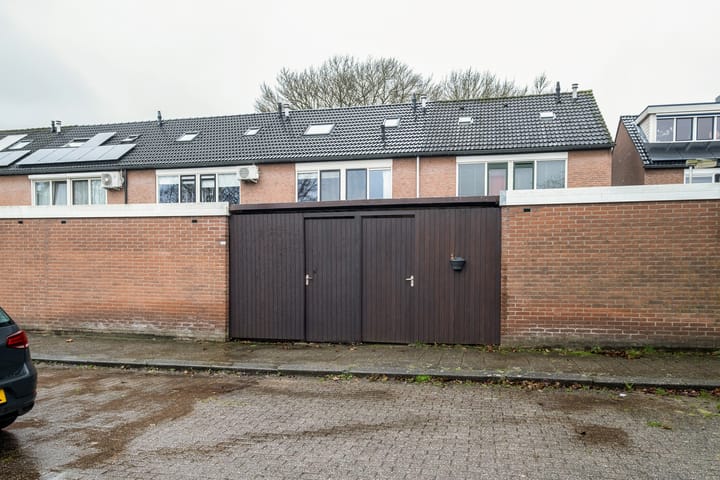 Foto 26 van Brederostraat 310