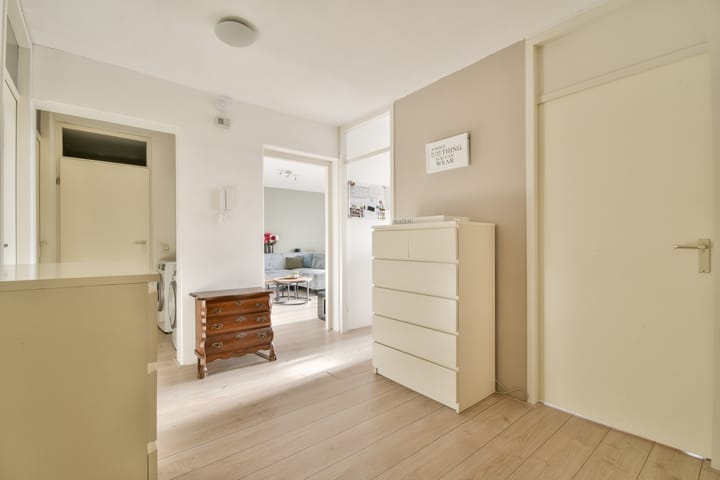 Foto 4 van Gouverneurstraat 17