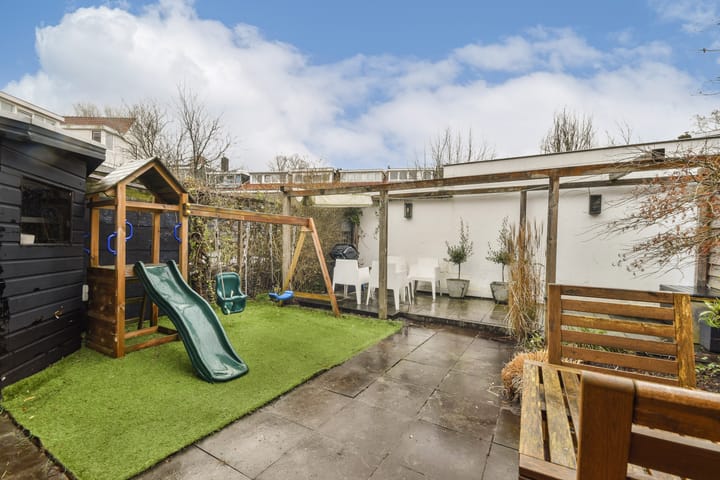 Foto 15 van Koninginnelaan 8