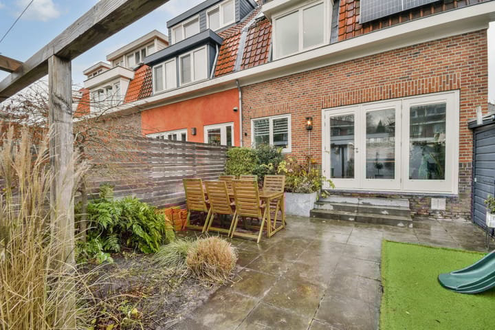 Foto 19 van Koninginnelaan 8