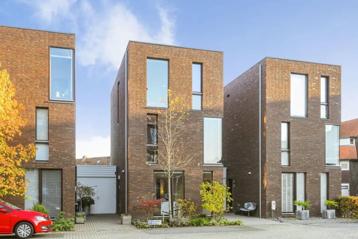 Anna van Egmondstraat 7