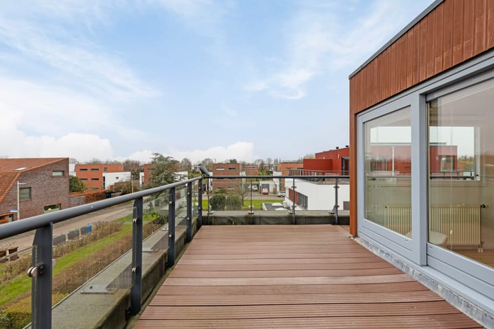 Foto 41 van Stobberakplantsoen 60