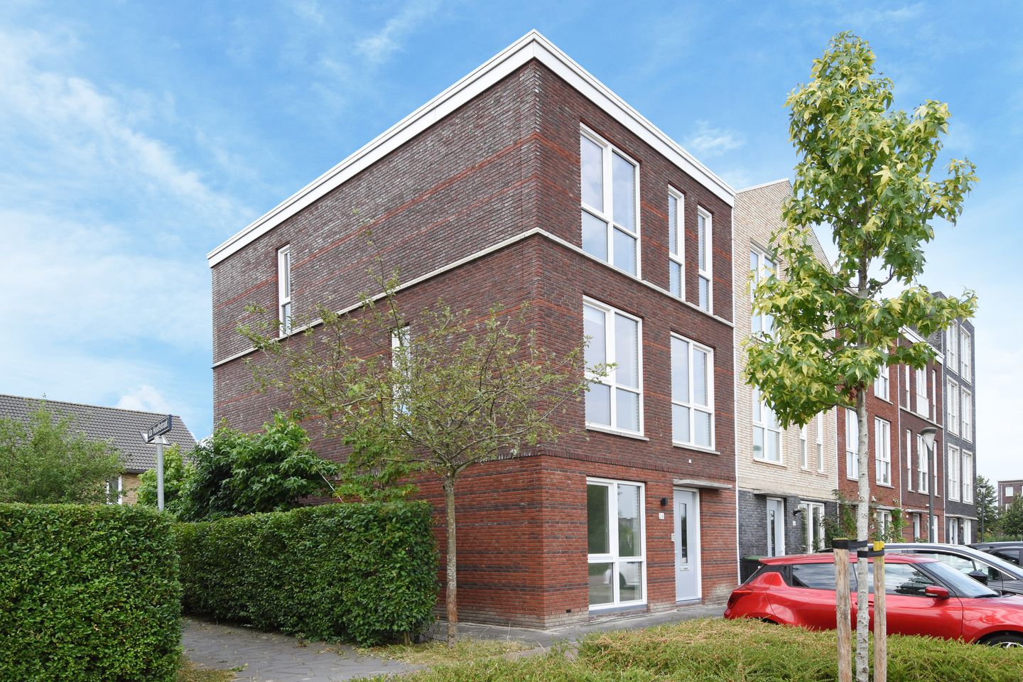 Photo 29 of Anna van Hogendorpstraat 26