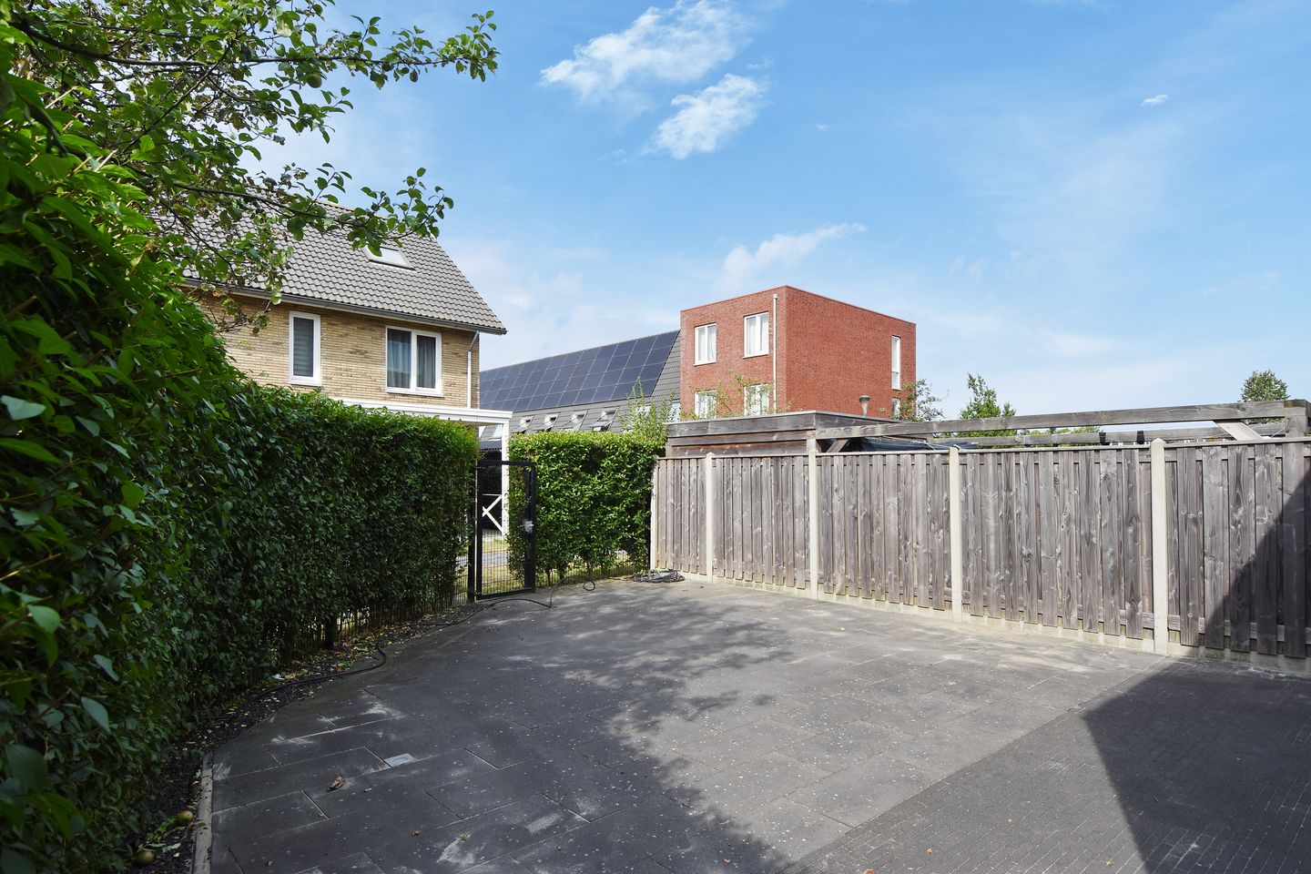 Photo 34 of Anna van Hogendorpstraat 26