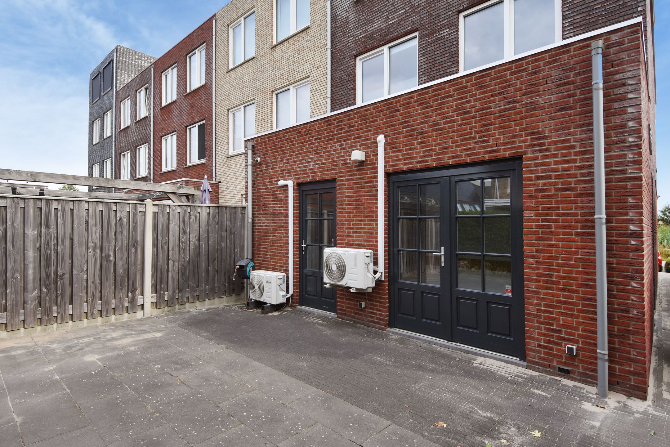 Photo 36 of Anna van Hogendorpstraat 26