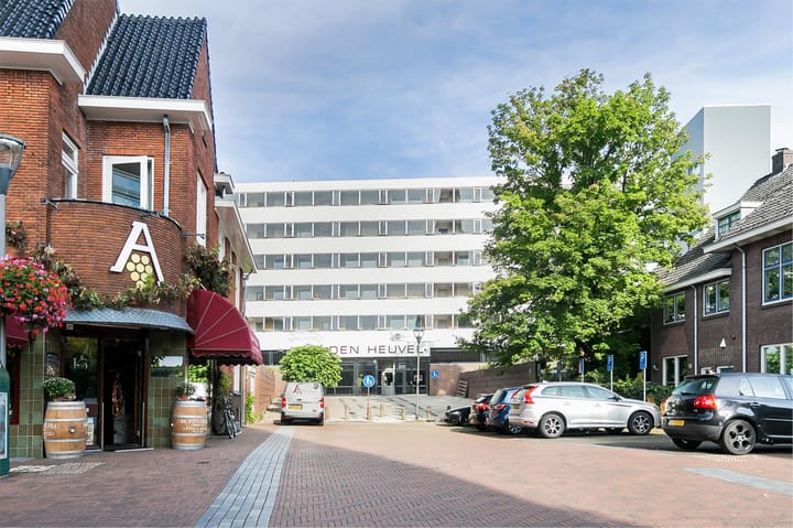 Foto 34 van Den Heuvel 218