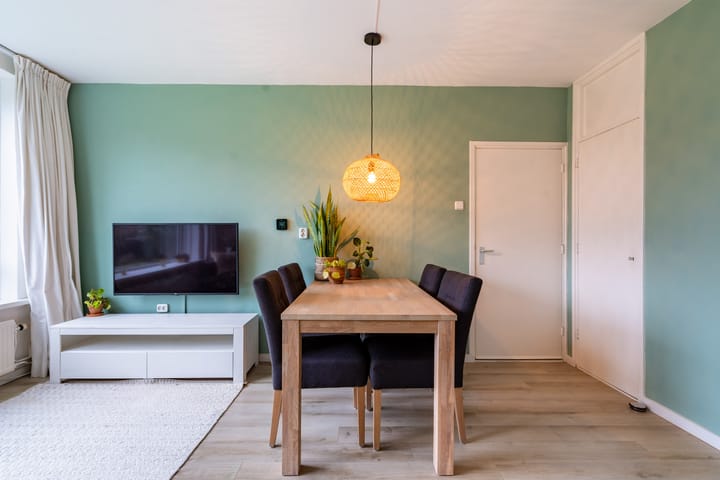 Foto 12 van Jadelaan 17