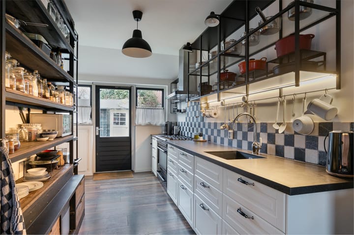 Foto 11 van C.J.van Houtenlaan 35