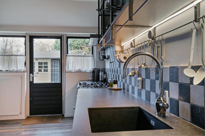 Foto 14 van C.J.van Houtenlaan 35