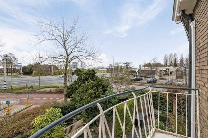 Foto 20 van C.J.van Houtenlaan 35