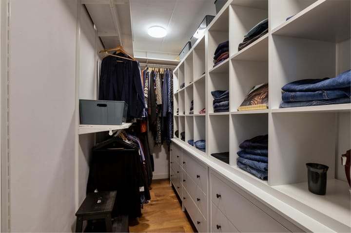 Foto 24 van C.J.van Houtenlaan 35