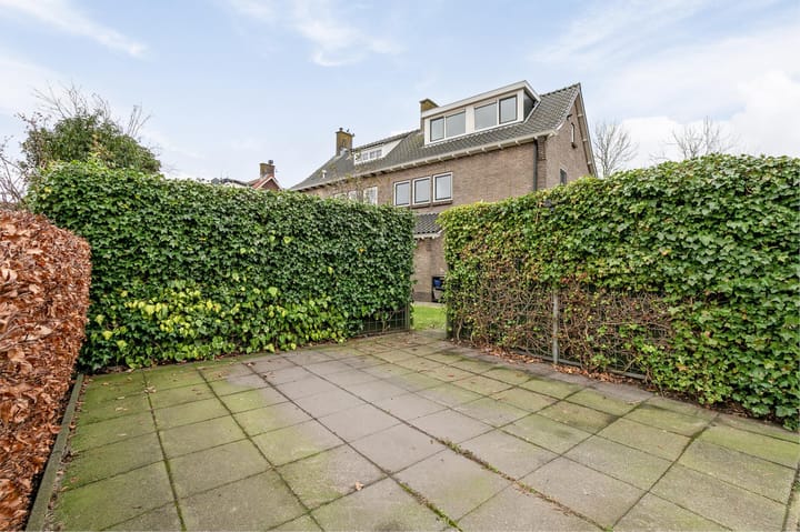 Foto 42 van C.J.van Houtenlaan 35