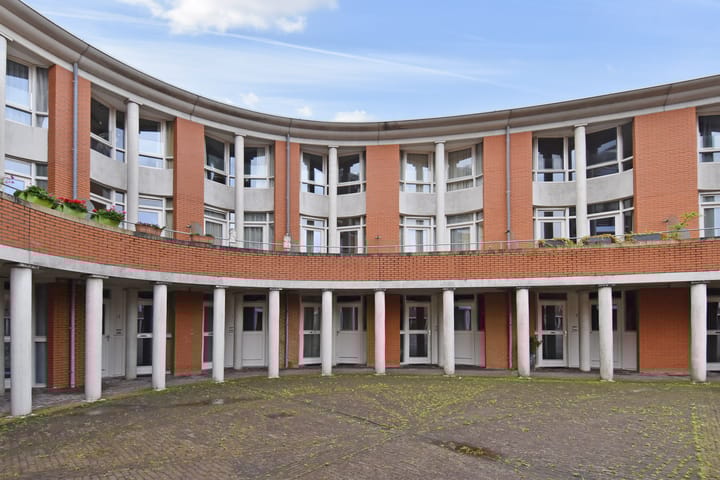 Photo 6 of Bocht van Guinea 11