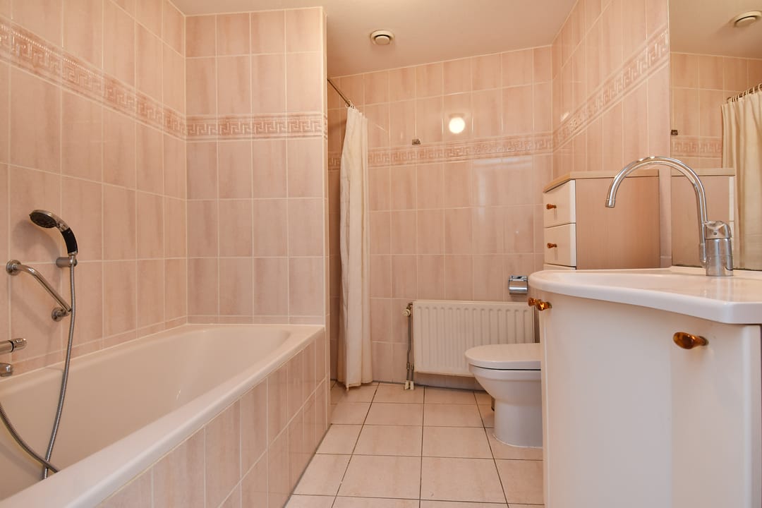 Photo 22 of Bocht van Guinea 11