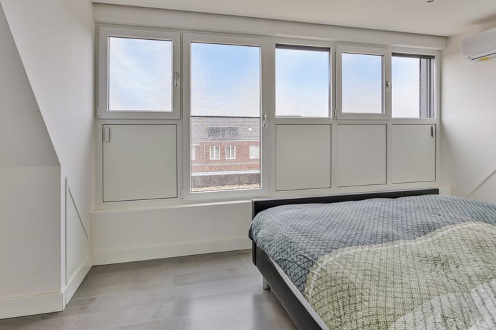 Foto 24 van Rosariumstraat 10