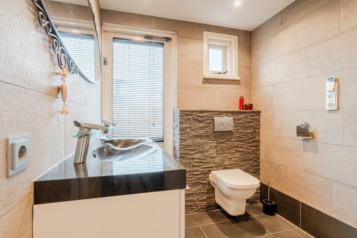 Foto 24 van Teylerplein 29