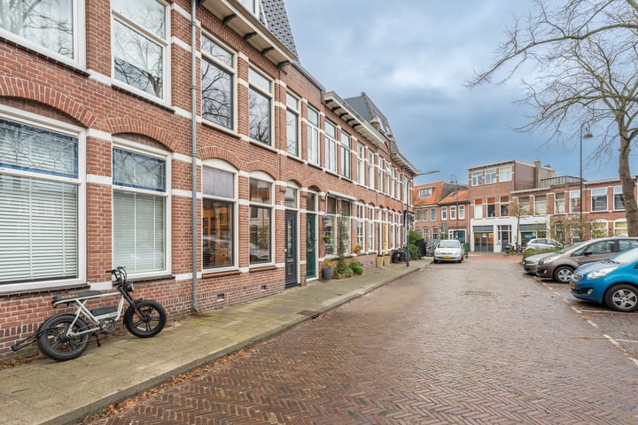 Bekijk foto 41 van Teylerplein 29