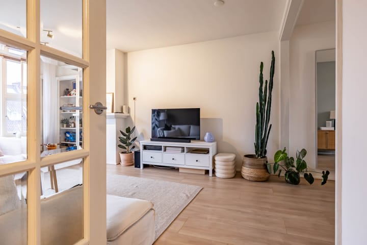 Foto 12 van Van Houtenlaan 26