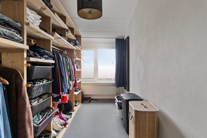 Foto 21 van Leliestraat 48