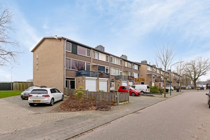 Foto 5 van Leliestraat 48