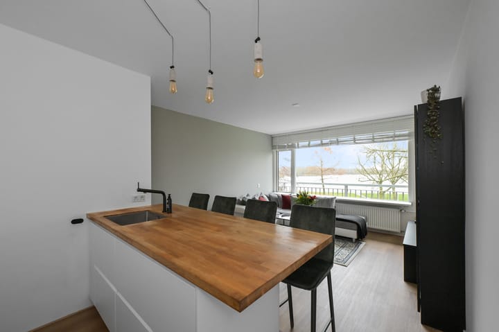 Photo 11 of Saffierstraat 79