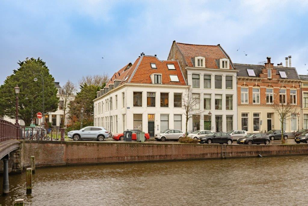 Bekijk foto 1 van Nieuwe Gracht 102