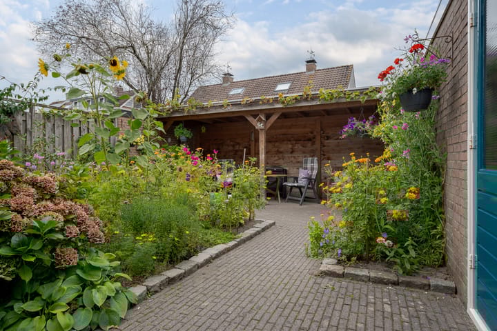 Foto 3 van Schakelaarskamp 10