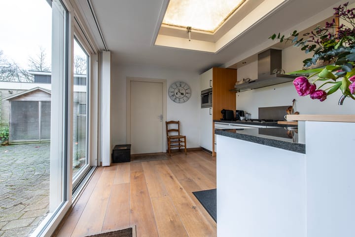 Foto 9 van Jodichemdreef 30