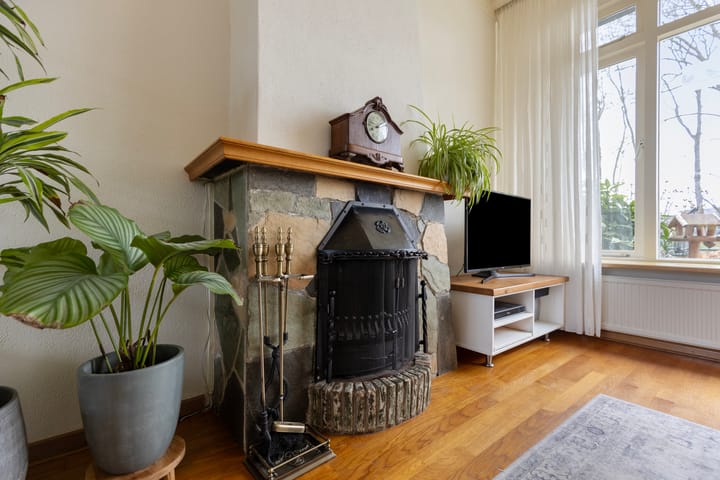 Foto 12 van Parallelweg 90