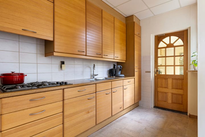 Foto 14 van Parallelweg 90