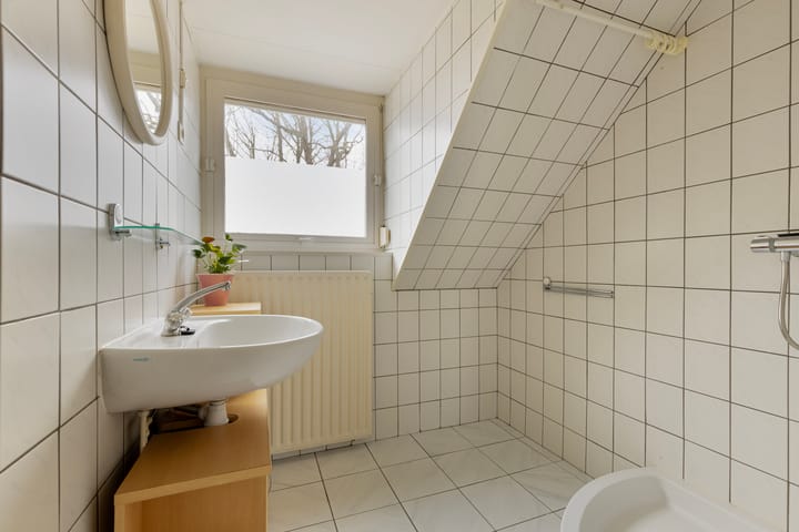 Foto 24 van Parallelweg 90