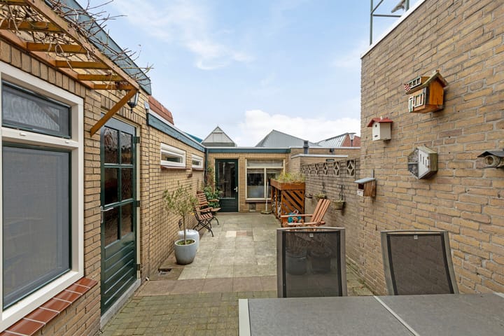 Foto 26 van Parallelweg 90