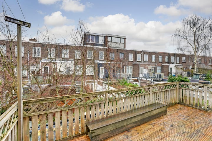 Foto 16 van Minahassastraat 17-A