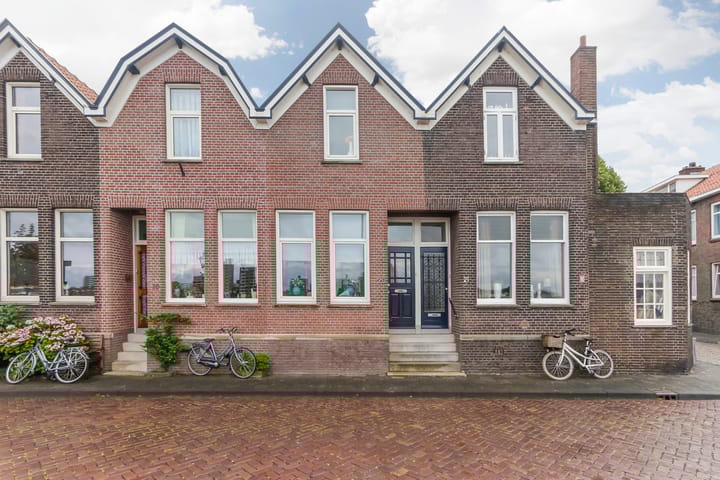 Foto 1 van Hooikade 20