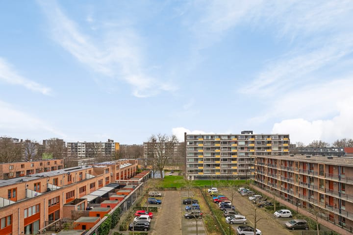 Foto 22 van Bernard Zweersplein 54