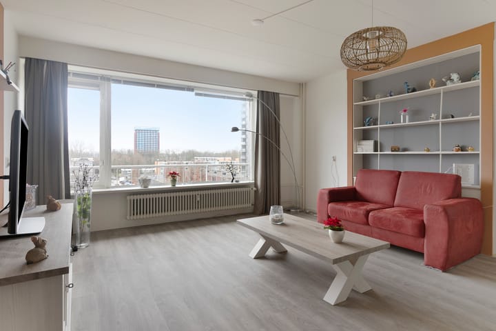 Foto 11 van Bernard Zweersplein 54