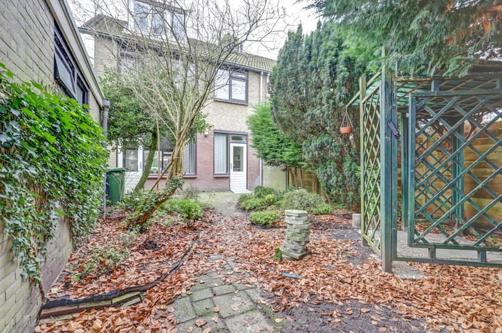 Foto 31 van Limperslaan 11