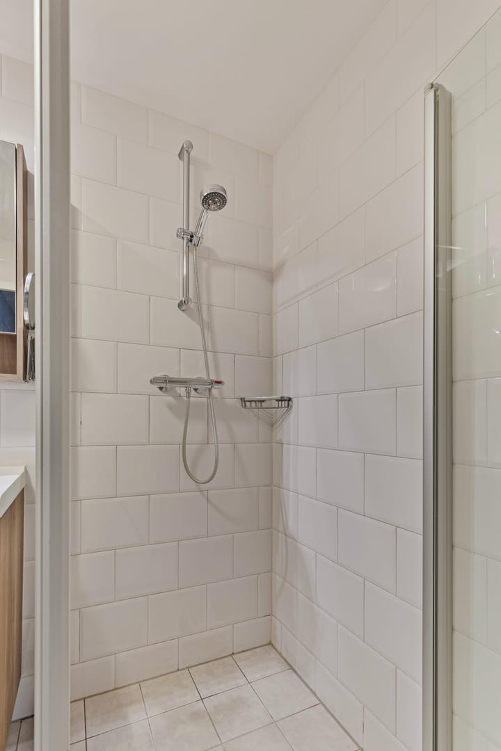 Foto 25 van Akbarstraat 20-C