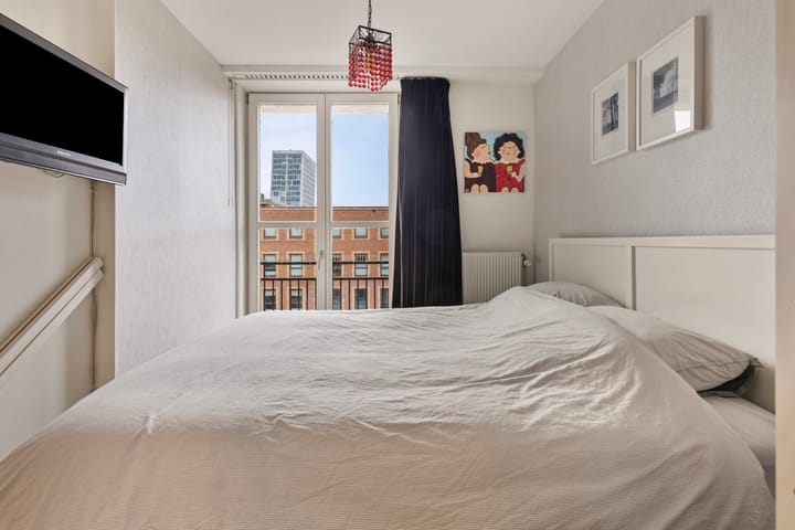 Foto 21 van Akbarstraat 20-C