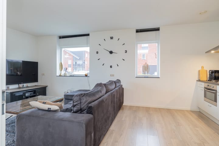 Photo 14 of Oude Spaarneweg 61