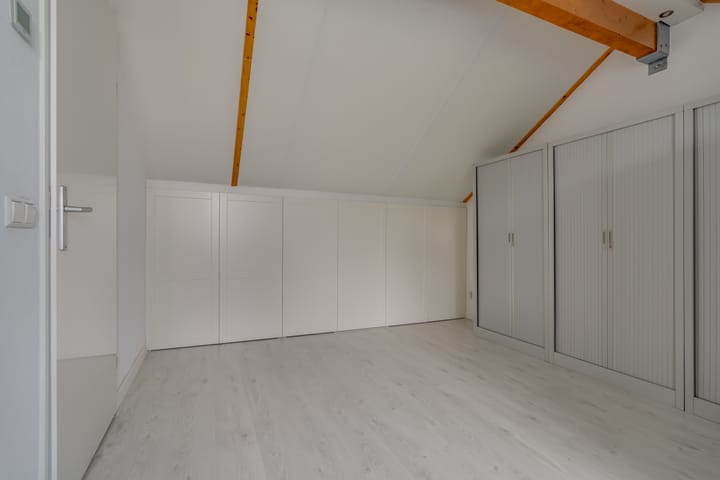 Photo 35 of Heidehoeve 37