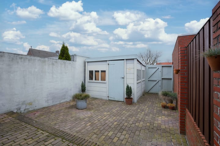 Foto 30 van Rozenlaan 48