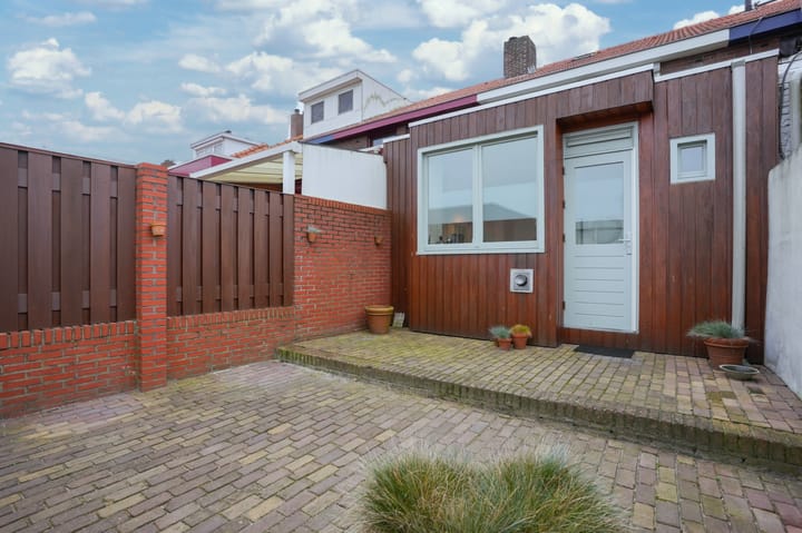 Foto 32 van Rozenlaan 48